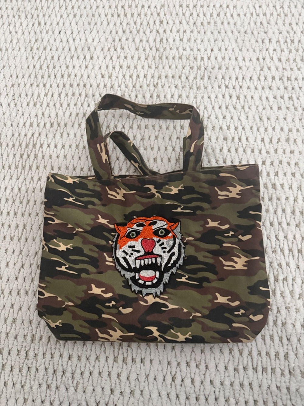 Camouflage Tiana Tiger Patch Tote Bag - Green Camo